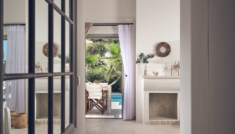 Onda Del Mar Beach Villa by Astarte Villas