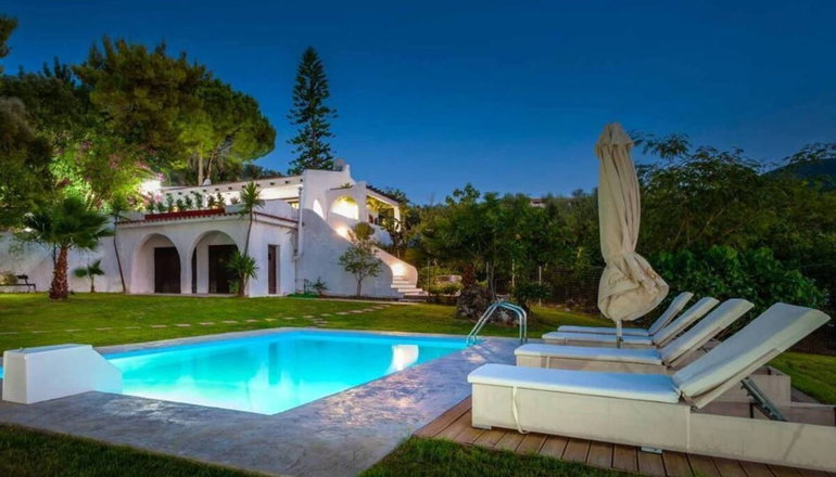 Hacienda Beach Villa by Astarte Villas