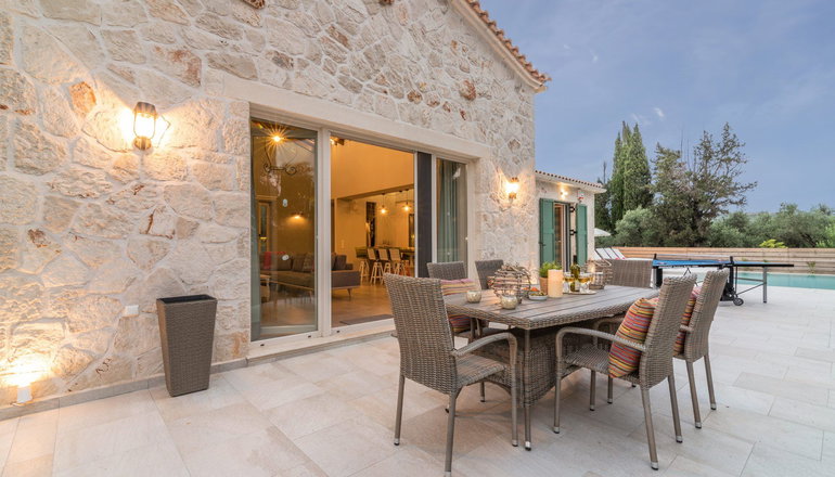 Laalu Villa by Astarte Villas