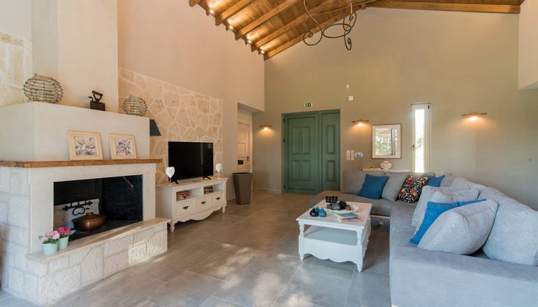 Laalu Villa by Astarte Villas