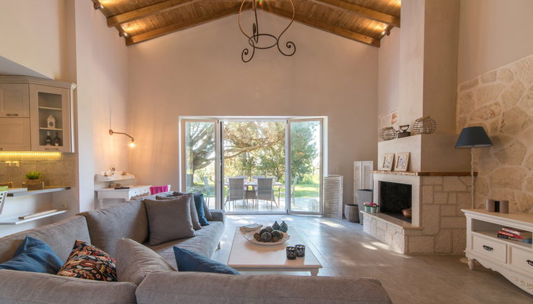Laalu Villa by Astarte Villas
