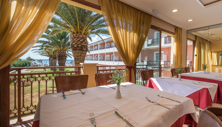 Astir Beach Hotel