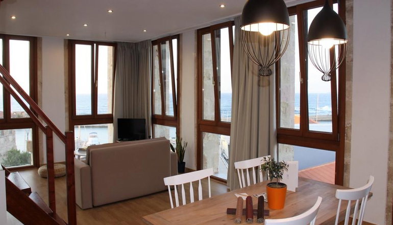 4* Astraia Residence