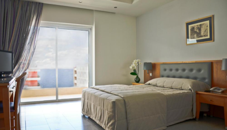 Athena Hotel