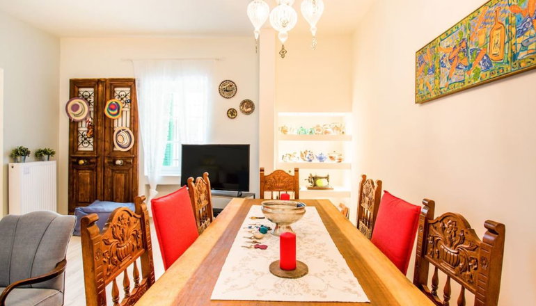 Athenian Homes