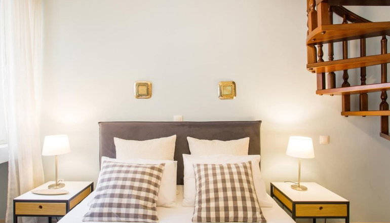 Athenian Homes