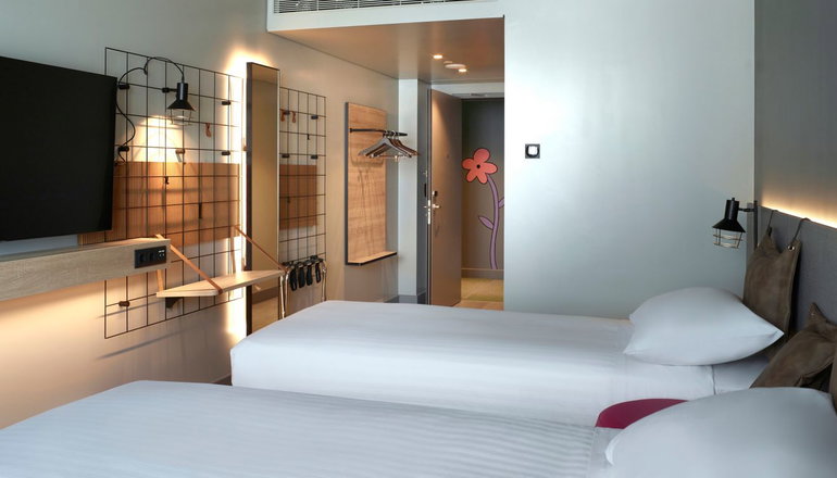 Moxy Athens City  - Αθήνα