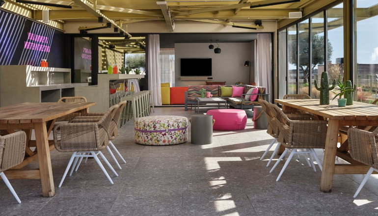 Moxy Athens City  - Αθήνα