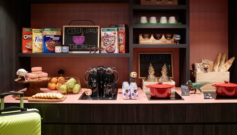 Moxy Athens City  - Αθήνα