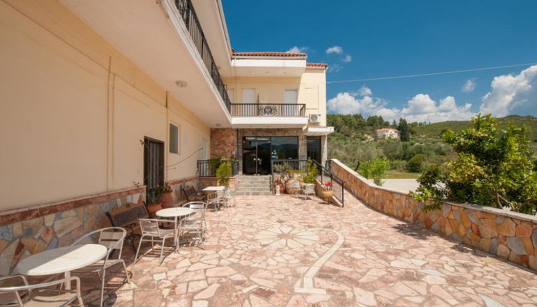 Athina Hotel