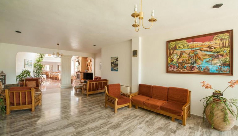 Athina Hotel