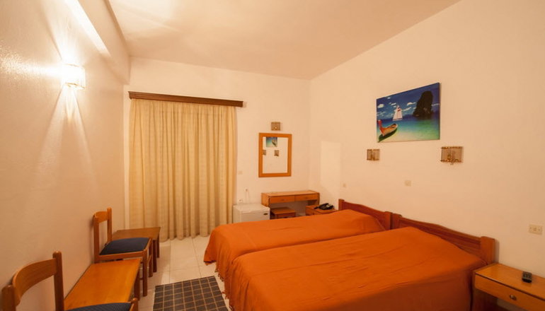 Athina Hotel