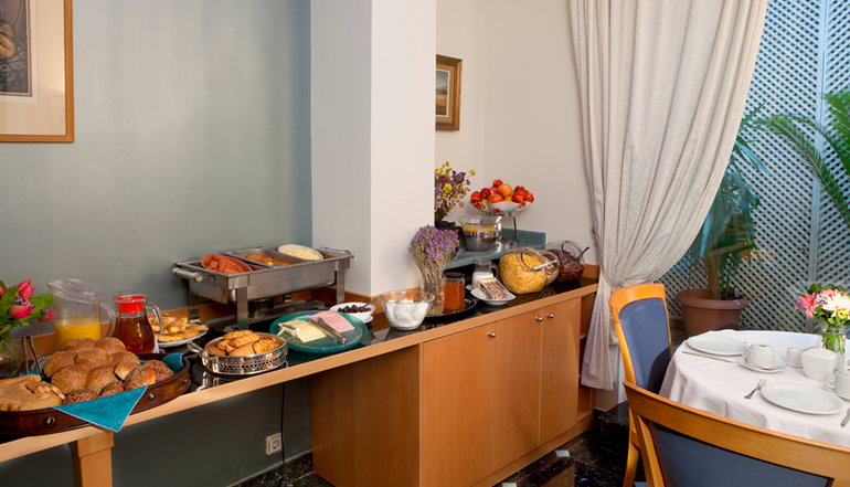 Athos Hotel
