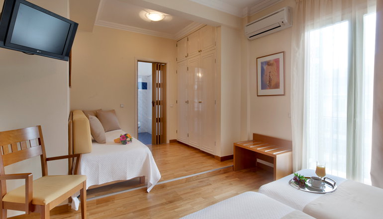 Athos Hotel