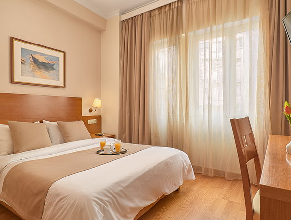 Athos Hotel