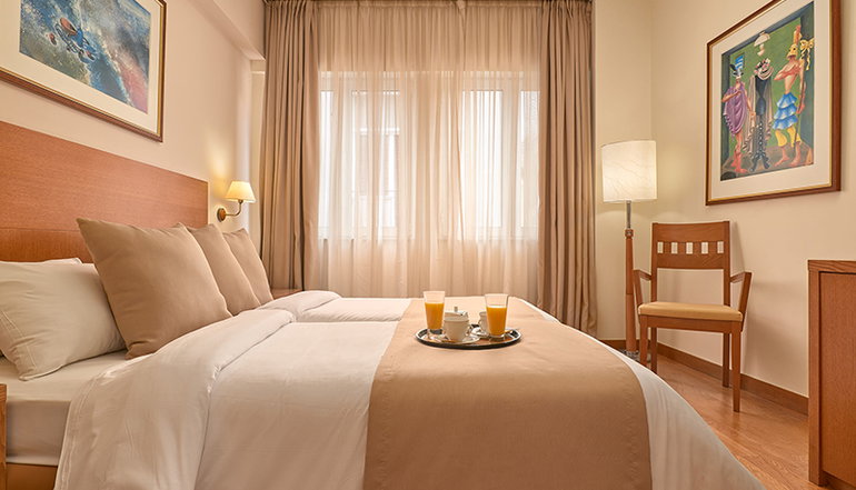 Athos Hotel