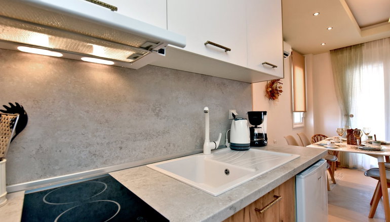 Avgeris luxury Studio