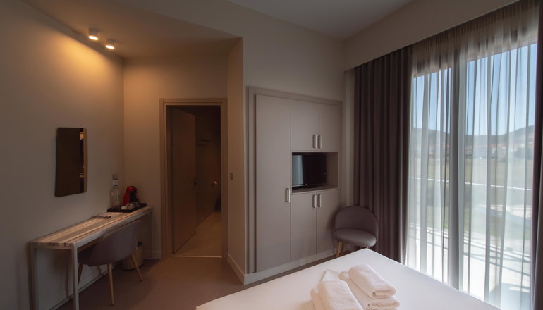 Avra Nafpliou Hotel