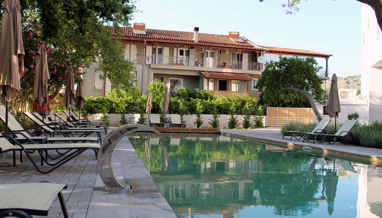 Avra Nafpliou Hotel