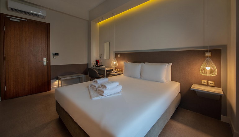 Avra Nafpliou Hotel