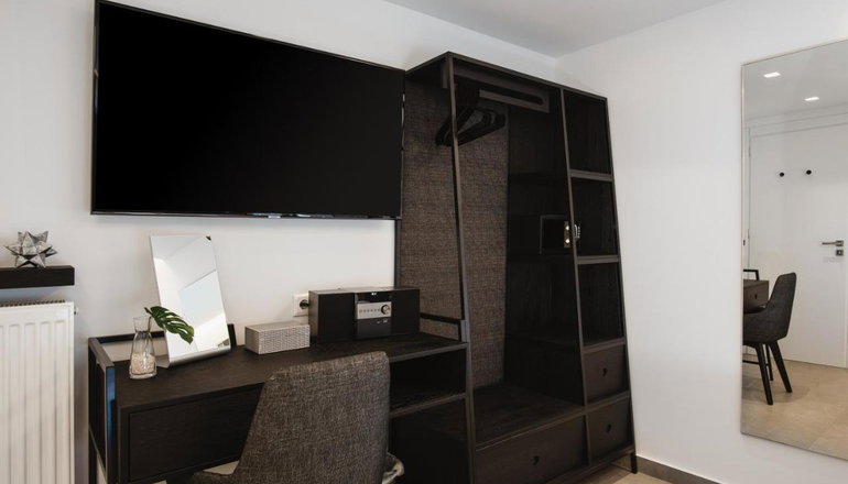Acropolis Stylish Condo by Bill & John Apartments Athens