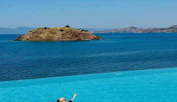 Birds Bay - Πέτρα, Λέσβος