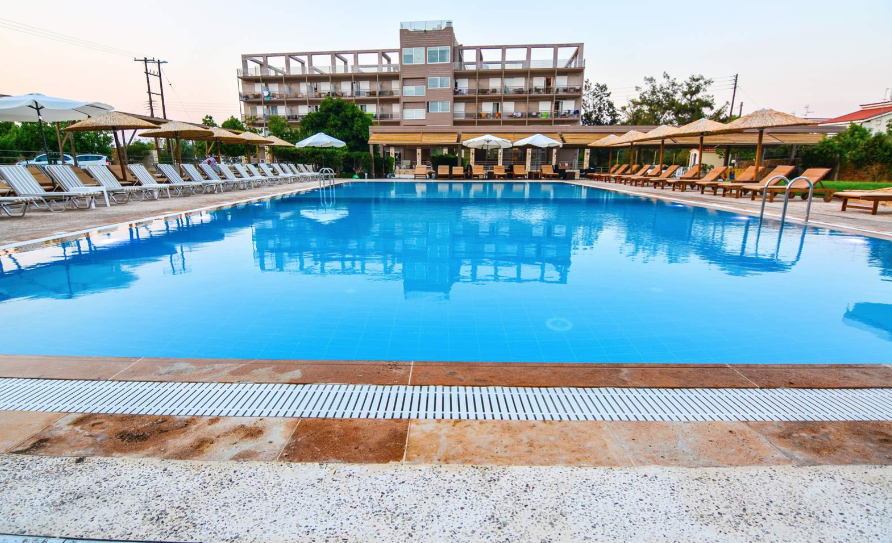 Black & White Resort Xylokastro - Μελίσσι Κορινθίας, Ξυλόκαστρο