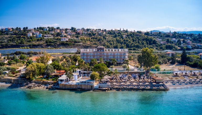 Black & White Resort Xylokastro