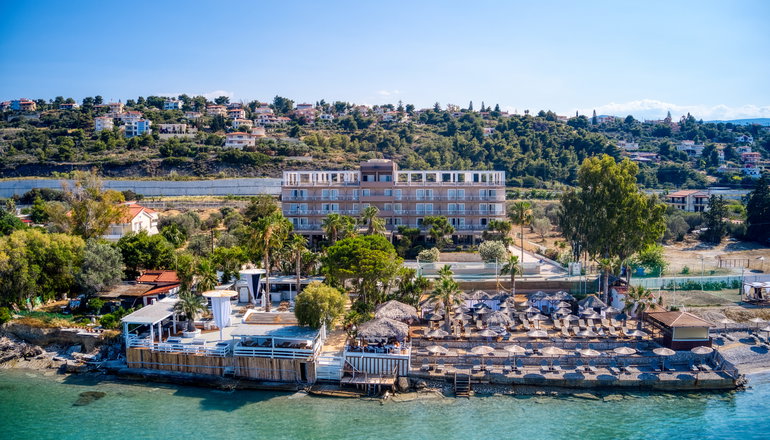 Black & White Resort Xylokastro