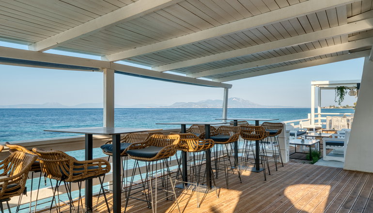 Black & White Resort Xylokastro
