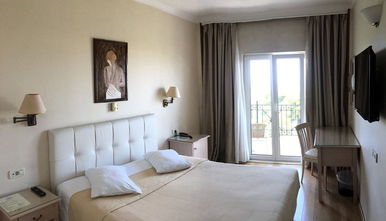 London Hotel - Γλυφάδα, Αθήνα
