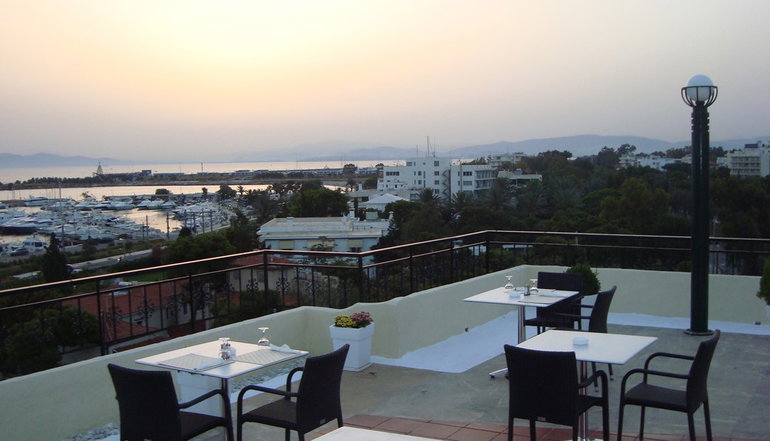 London Hotel - Γλυφάδα, Αθήνα