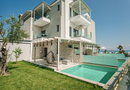 Blue Carpet Luxury Suites
