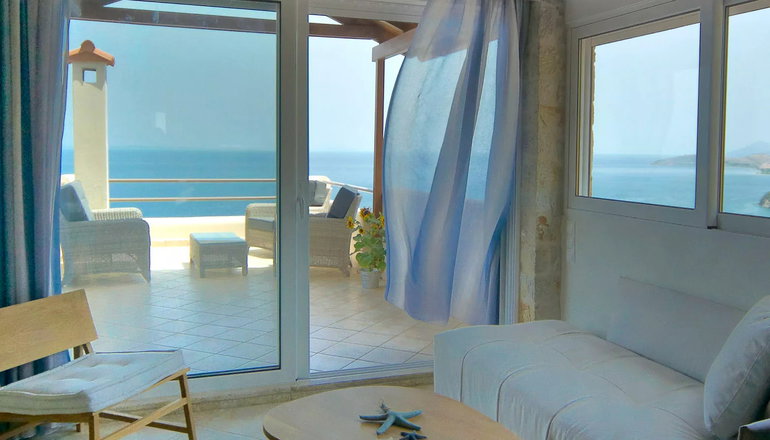 Blue Horizon Suites - Παράλιο Άστρος