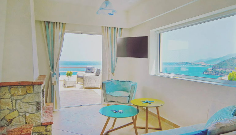 Blue Horizon Suites - Παράλιο Άστρος