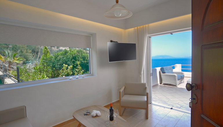 Blue Horizon Suites - Παράλιο Άστρος