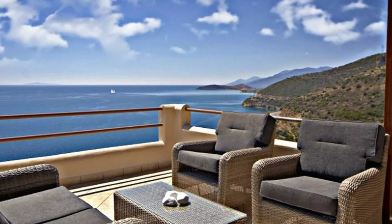 Blue Horizon Suites - Παράλιο Άστρος