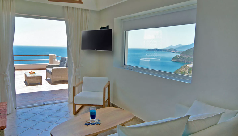 Blue Horizon Suites - Παράλιο Άστρος