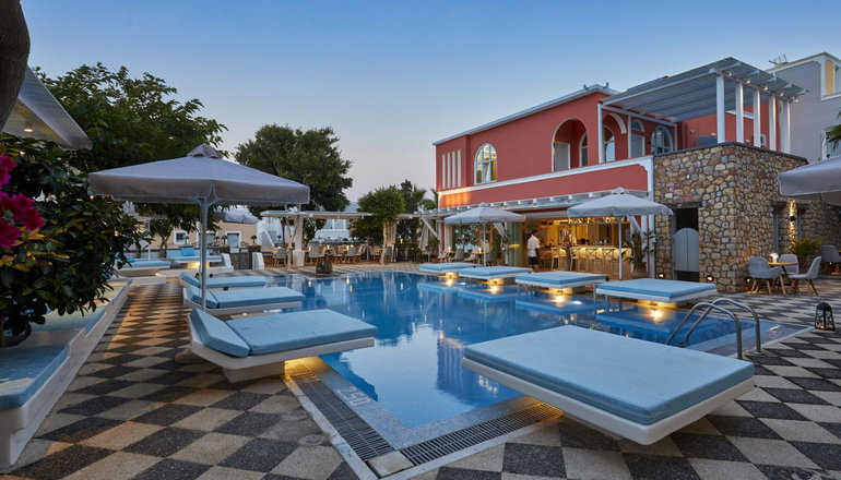 Blue Sea Hotel