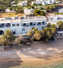 Blue Waves Suites & Apartments Paros