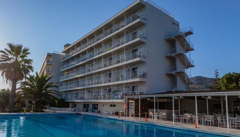 Calamos Beach Family Club Hotel  - Κάλαμος