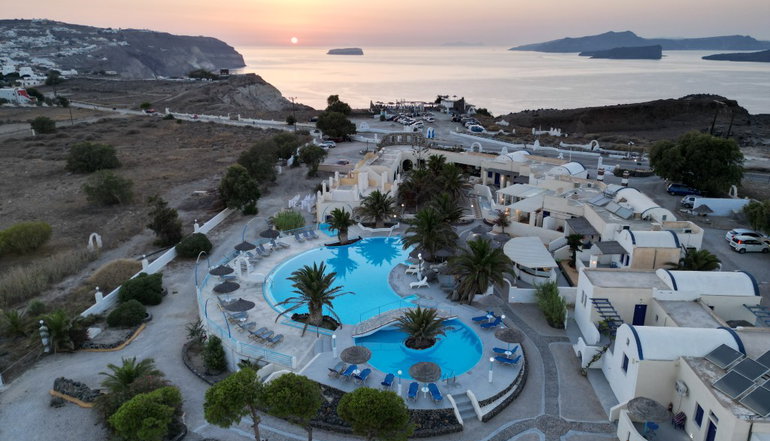 Caldera View Resort