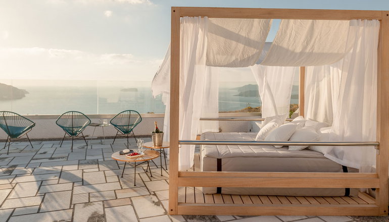 Caldera's Dolphin Suites
