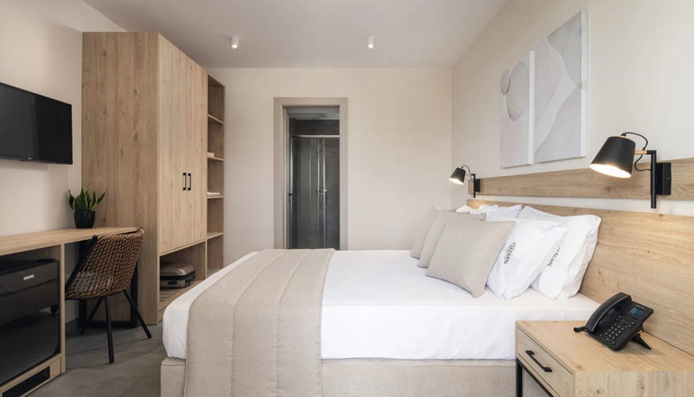 Calives Premium Stay