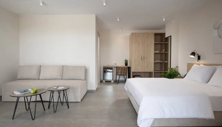 Calives Premium Stay