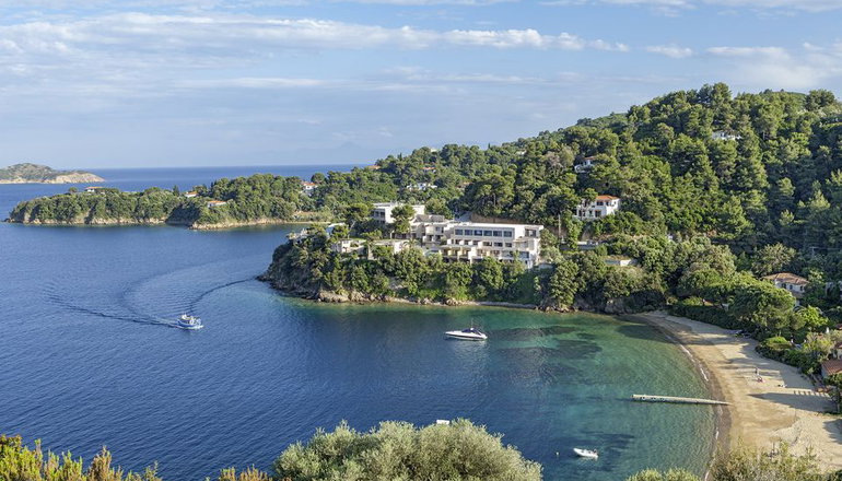 Cape Kanapitsa Hotel Suites