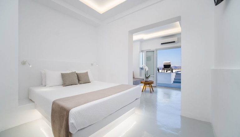 Cape Sisu Santorini