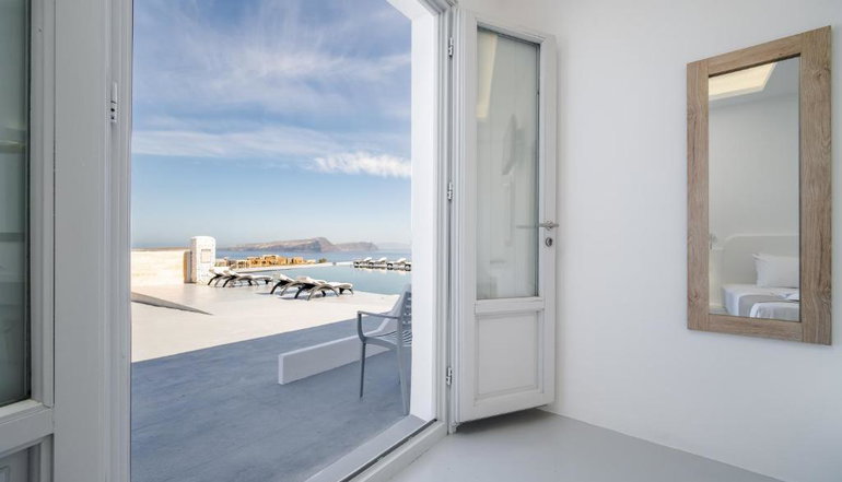Cape Sisu Santorini