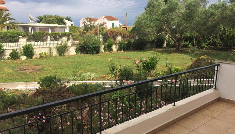Captain's Studios & Apartments Corfu