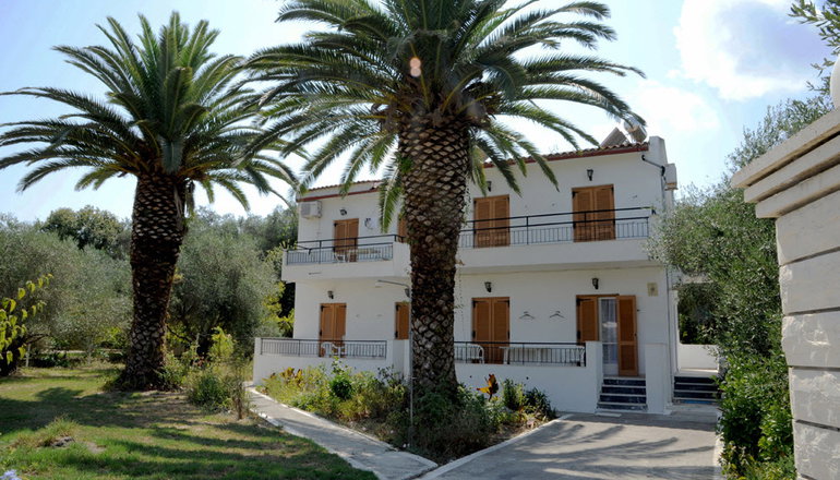 Captain's Studios & Apartments Corfu
